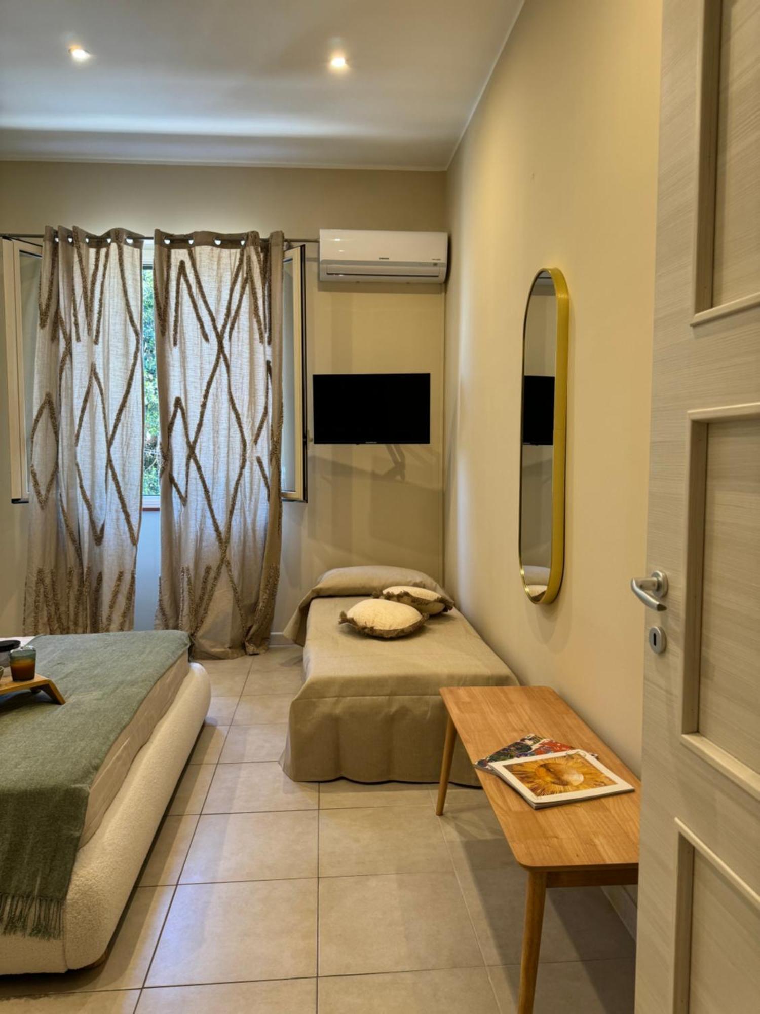 Domus Fysi Hotel Palermo Luaran gambar